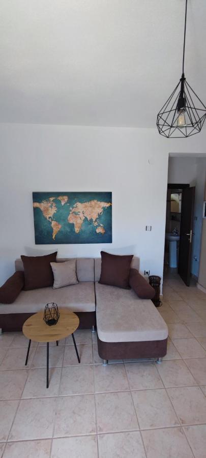 Maria'S Luxury Apartment Kassandria Ngoại thất bức ảnh